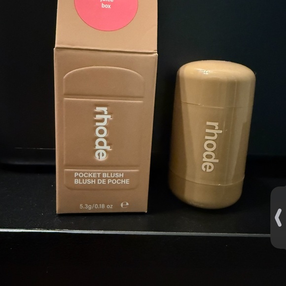 RHODE Pocket Blush - Picture 1 of 2